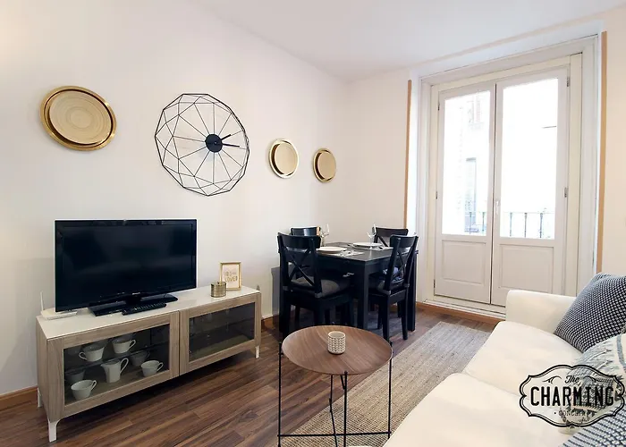 Huertas Apartment - Estancias Temporales